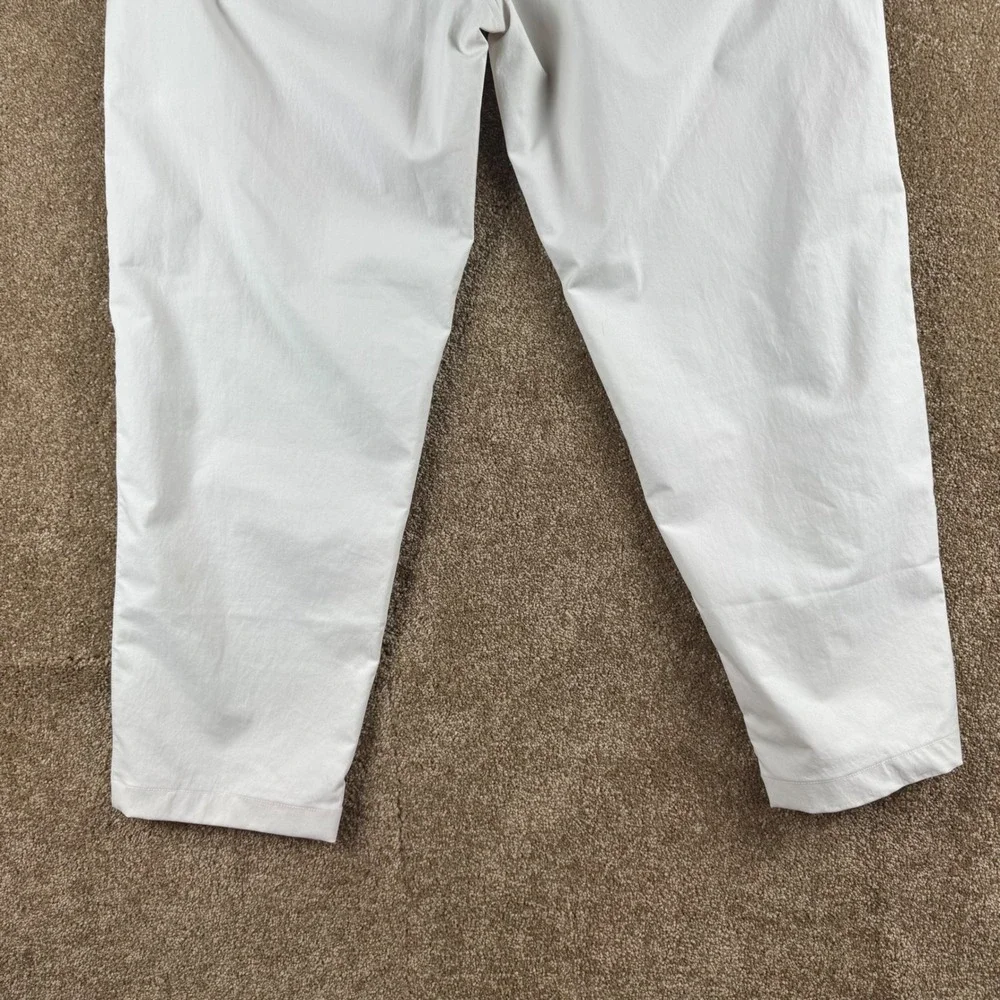 Lululemon Relaxed Tapered Trouser 36 Bone White LM5AN1S Mens Pants NWT